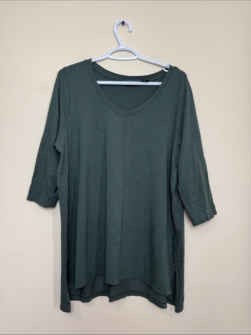 Tahari Olive Green V-Neck Tunic Top size 1X